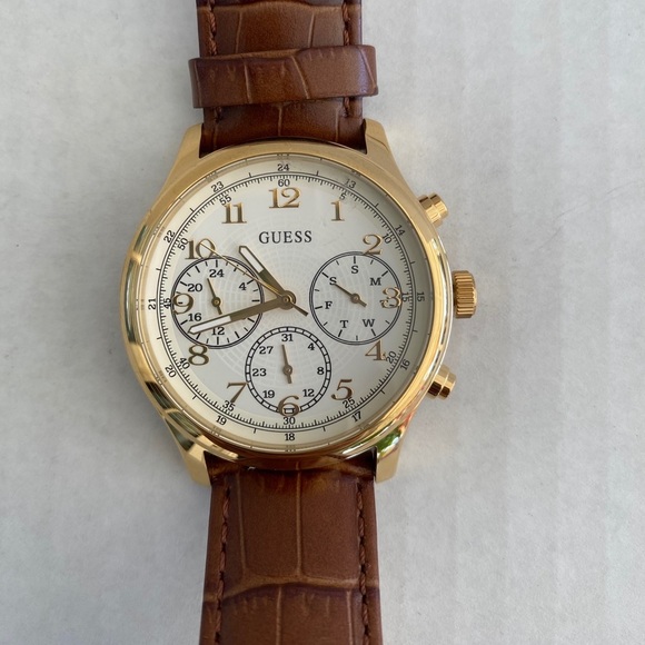 NEW GUESS Brown and Gold-Tone Women's Watch - Picture 6 of 7